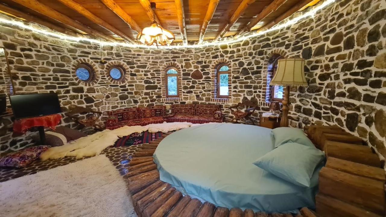 ホテル Dibra Park Agrotourism Peshkopi エクステリア 写真